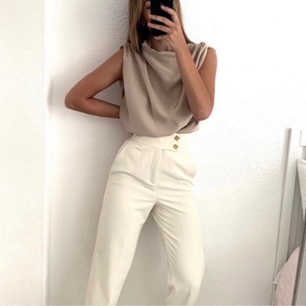 🆕 Zara High Neck Pleated Top